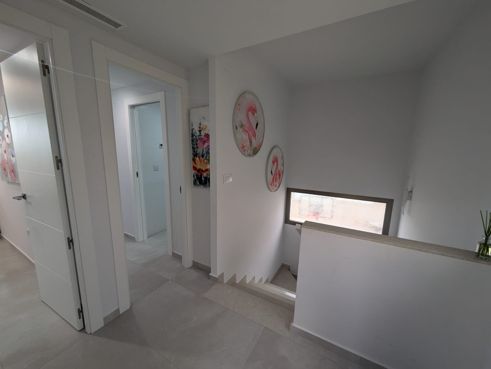 For sale - 2 Bathroom villa in Villamartin -  - Alicante