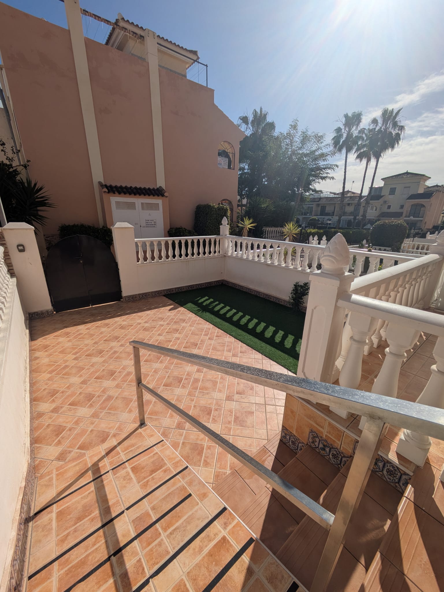 For sale - 3 Bedroom 1 Bathroom town house in Playa Flamenca -  - Alicante