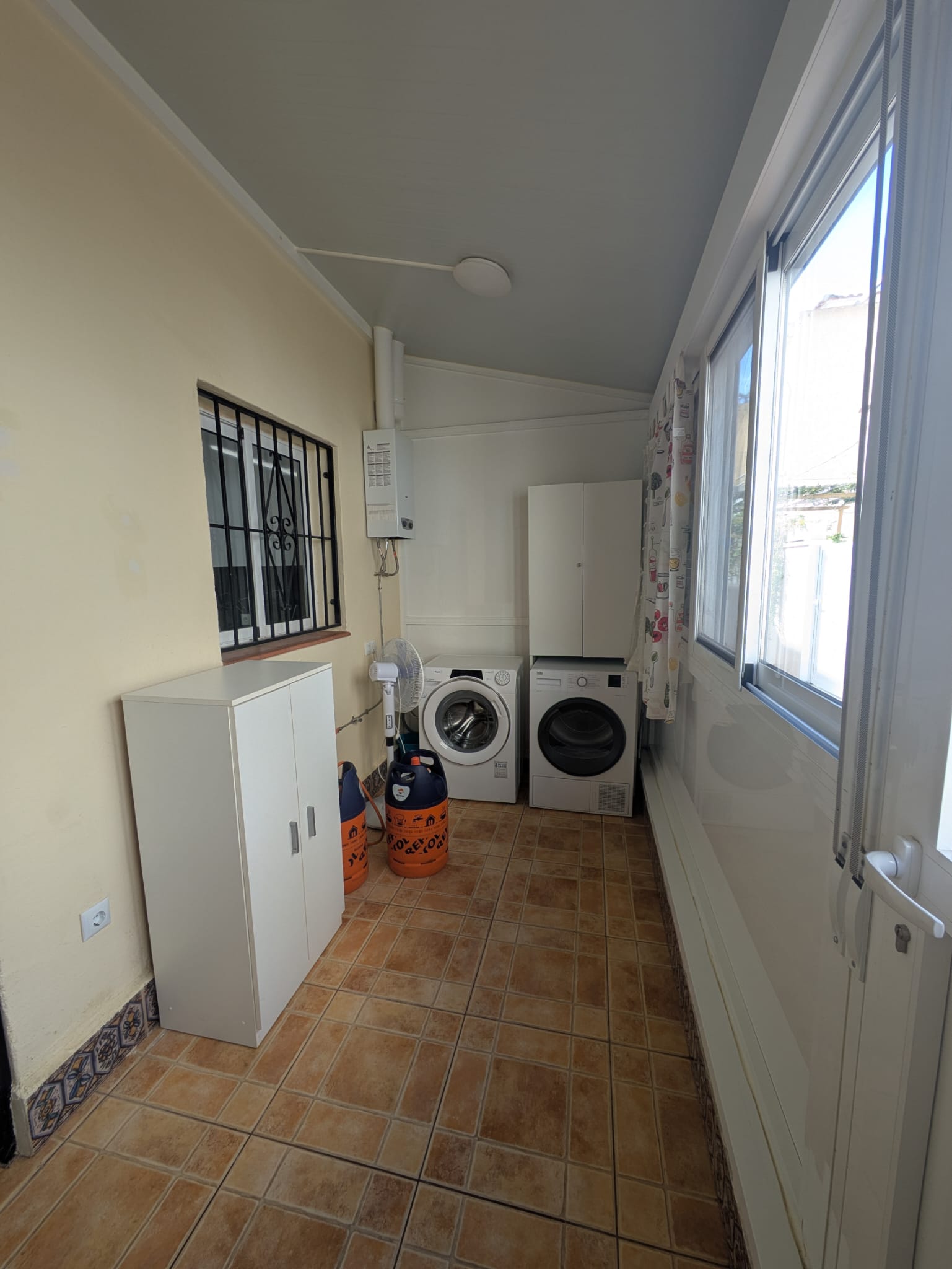 For sale - 3 Bedroom 1 Bathroom town house in Playa Flamenca -  - Alicante
