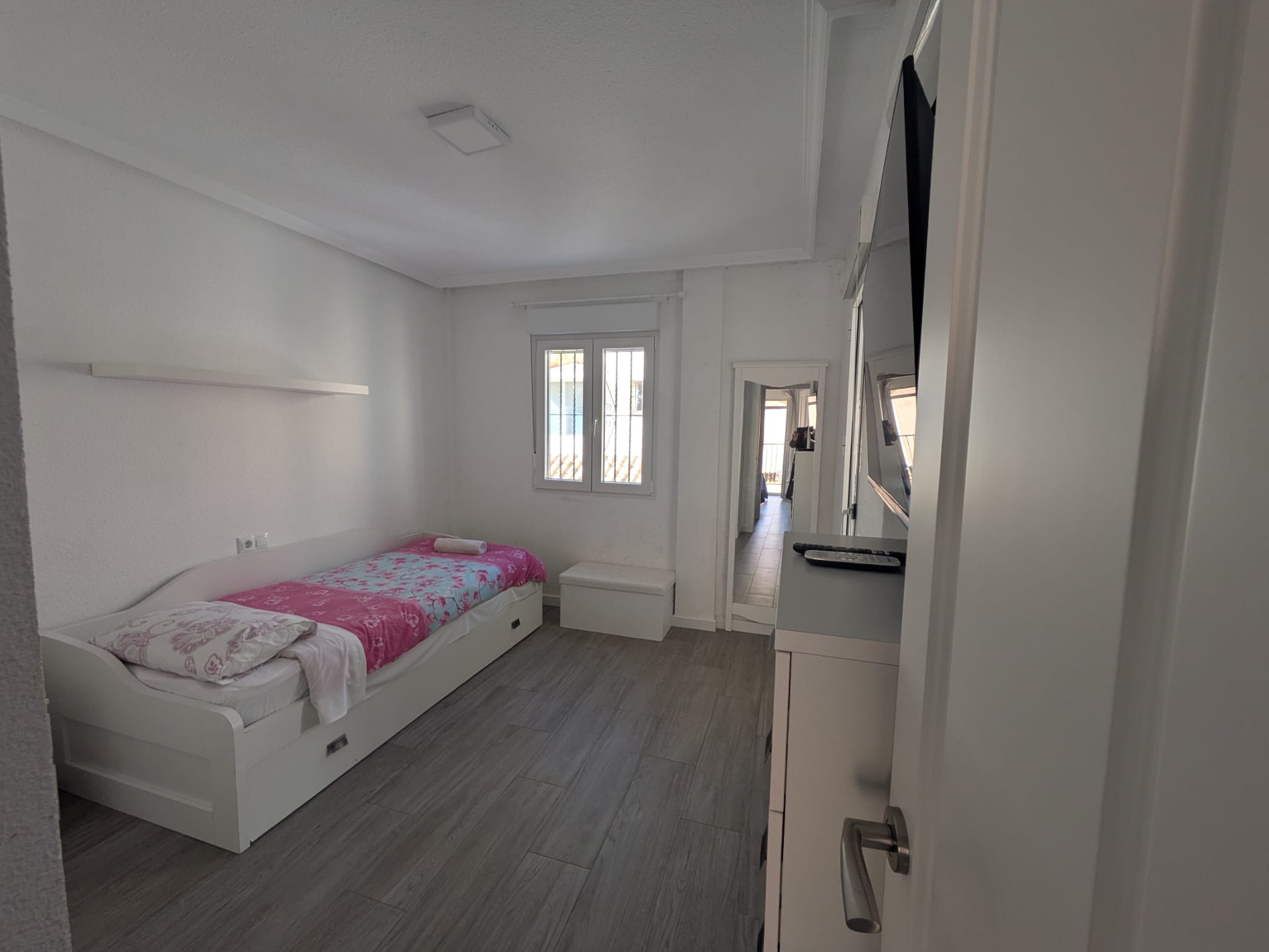 For sale - 3 Bedroom 1 Bathroom town house in Playa Flamenca -  - Alicante