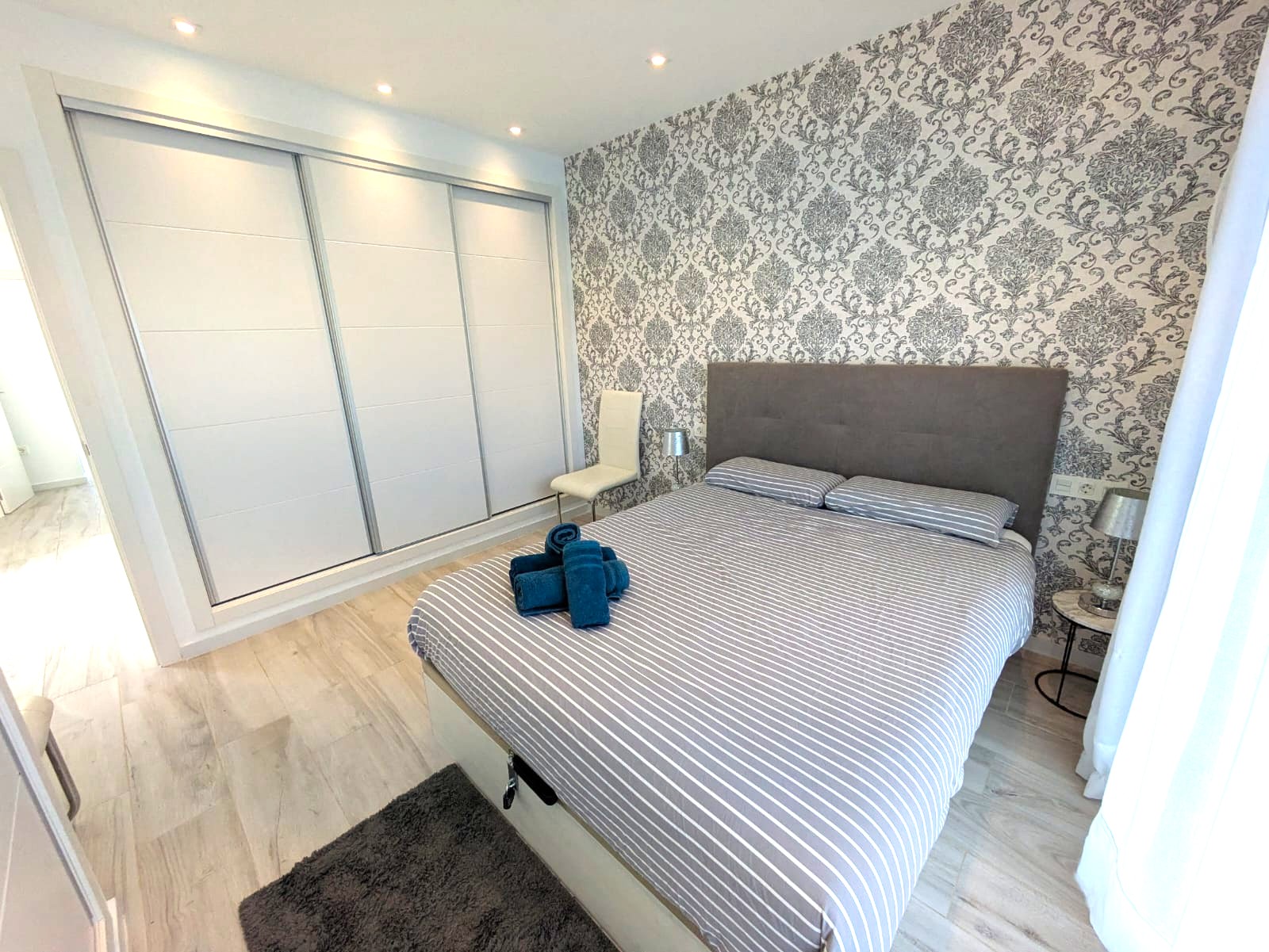 For sale - 3 Bedroom 2 Bathroom villa in Lomas De Cabo Roig -  - Alicante