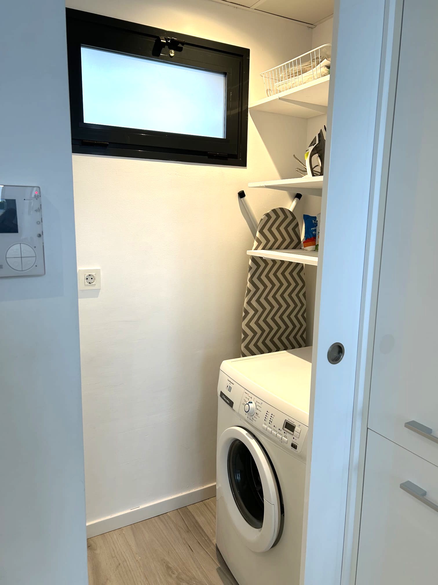 For sale - 3 Bedroom 2 Bathroom villa in Lomas De Cabo Roig -  - Alicante