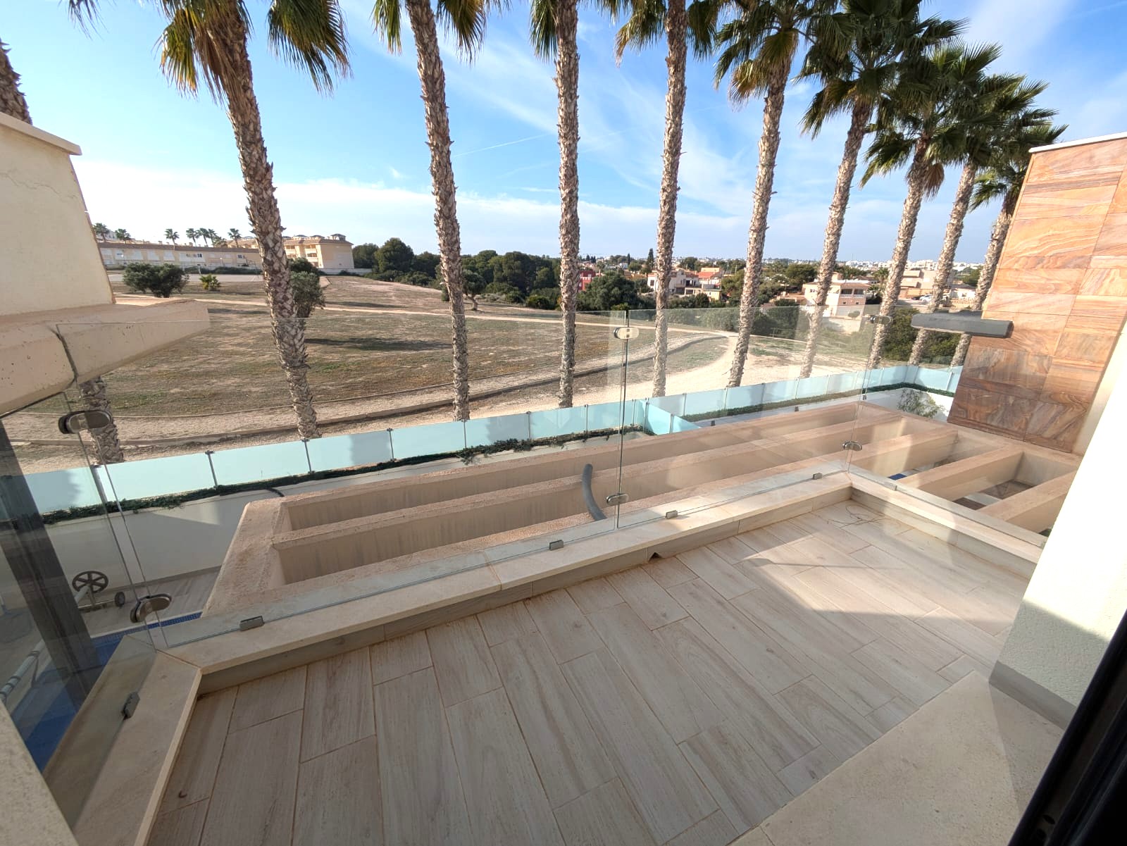 For sale - 3 Bedroom 2 Bathroom villa in Lomas De Cabo Roig -  - Alicante