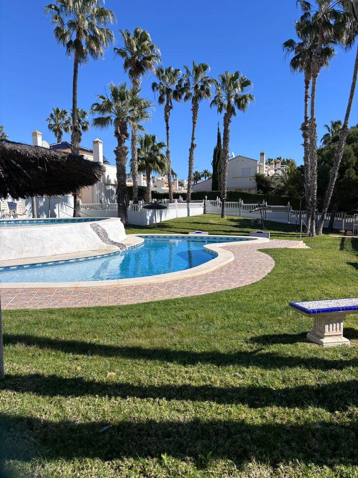 For sale - 2 Bedroom 1 Bathroom Duplex Penthouse in Orihuela Costa - Los Dolses  - Alicante