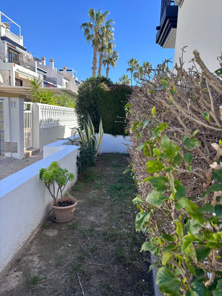 For sale - 2 Bedroom 1 Bathroom Duplex Penthouse in Orihuela Costa - Los Dolses  - Alicante