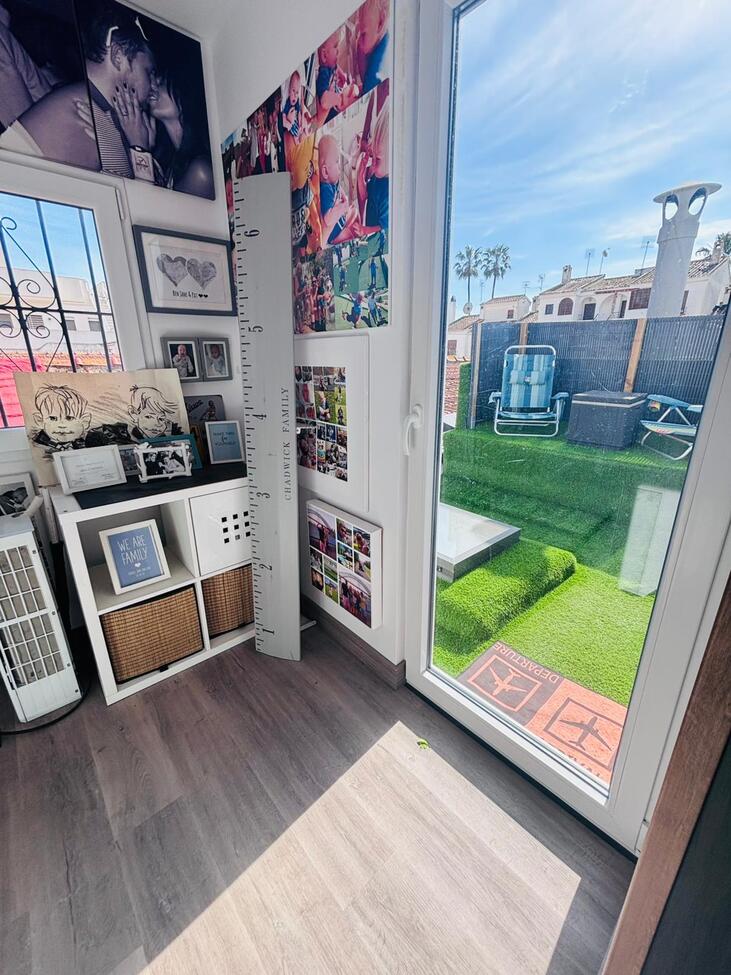 For sale - 4 Bedroom 2 Bathroom Town House in San Miguel de Salinas - Costa Blanca  - Alicante