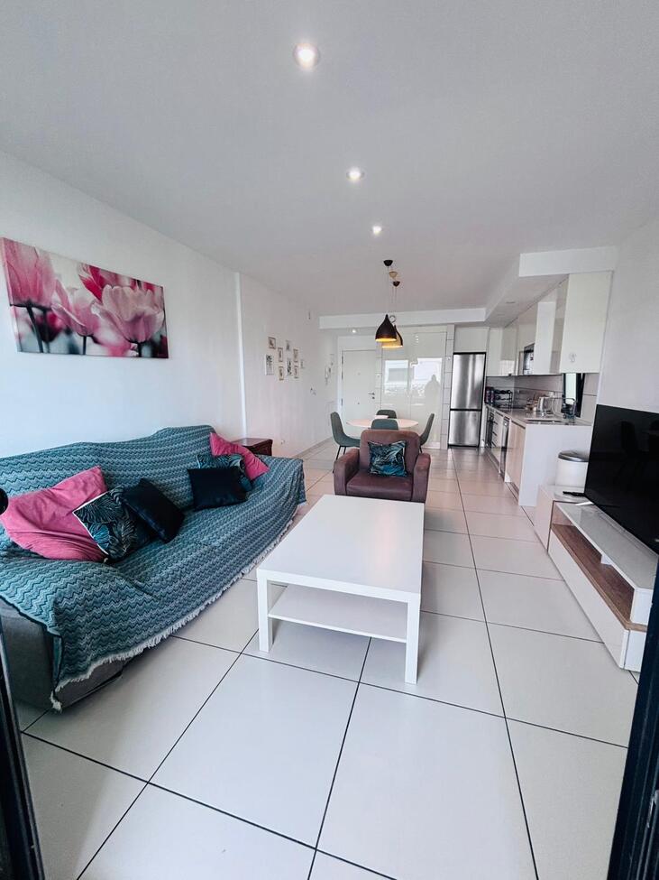 For sale - 2 Bedroom 2 Bathroom Apartment in Villamartin -  - Alicante