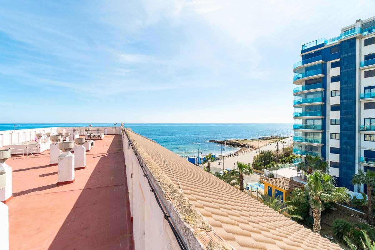 For sale - 2 Bedroom 2 Bathroom Flat in Orihuela Costa - Rocio del Mar  - Alicante