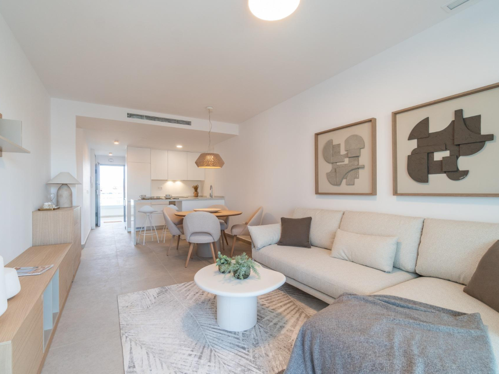3 Bedroom 2 Bathroom Apartment in Playa Flamenca