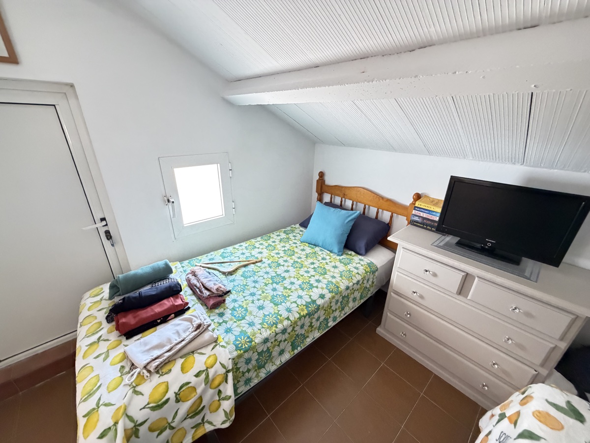 For sale - 4 Bedroom 2 Bathroom Bungalow in La Zenia - , La Zenia, Alicante, Spain - Alicante