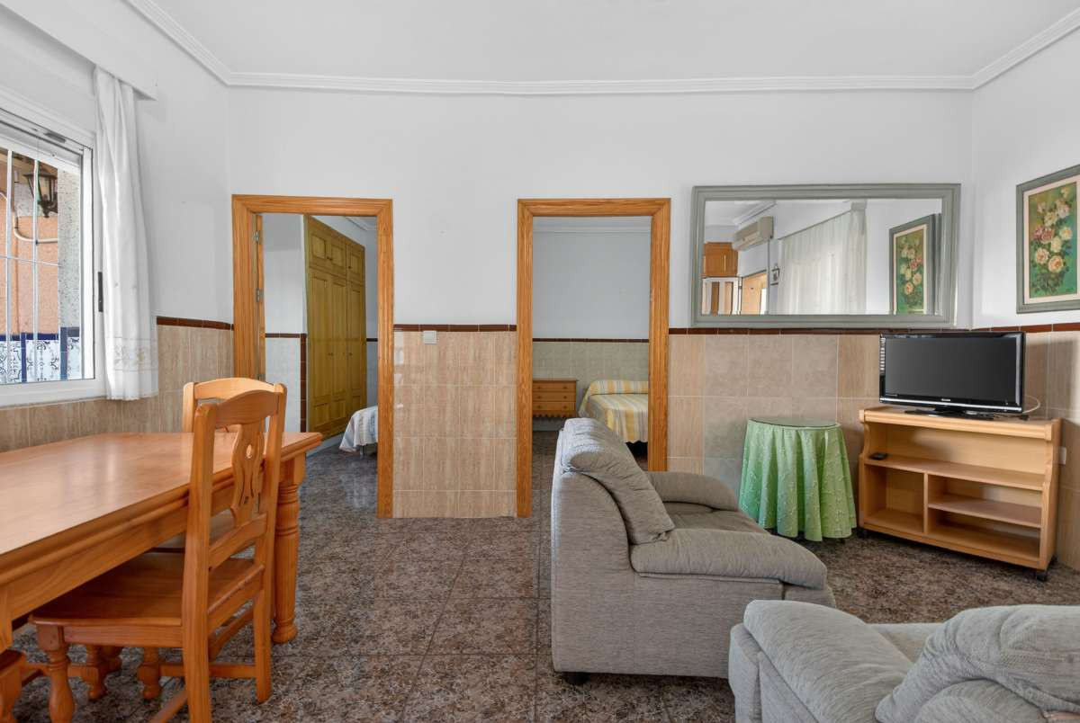 For sale - 5 Bedroom 2 Bathroom House - Detached Villa in San Pedro del Pinatar - Lo Pagan  - Murcia