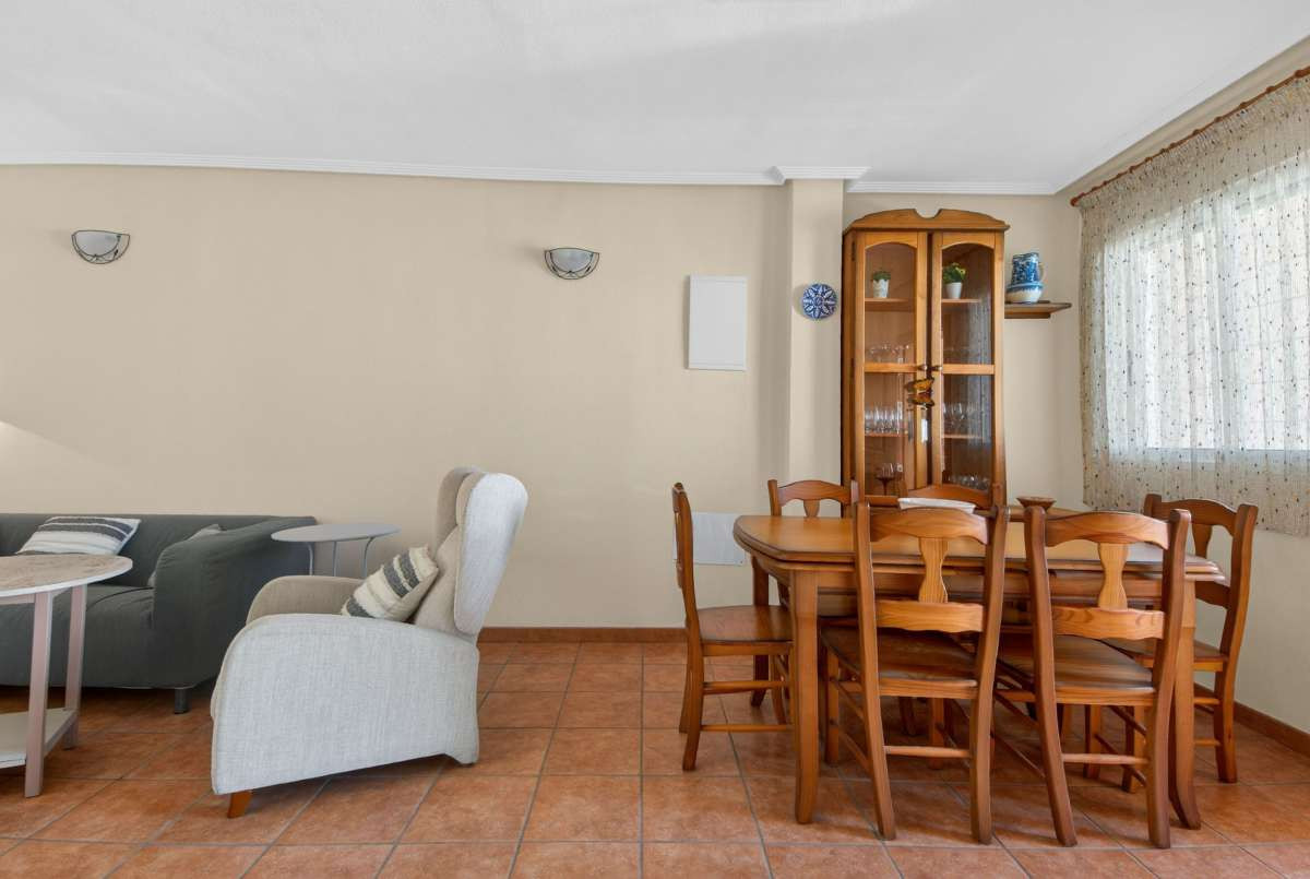 For sale - 5 Bedroom 2 Bathroom House - Detached Villa in San Pedro del Pinatar - Lo Pagan  - Murcia