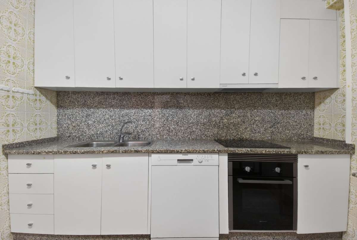 For sale - 5 Bedroom 2 Bathroom House - Detached Villa in San Pedro del Pinatar - Lo Pagan  - Murcia