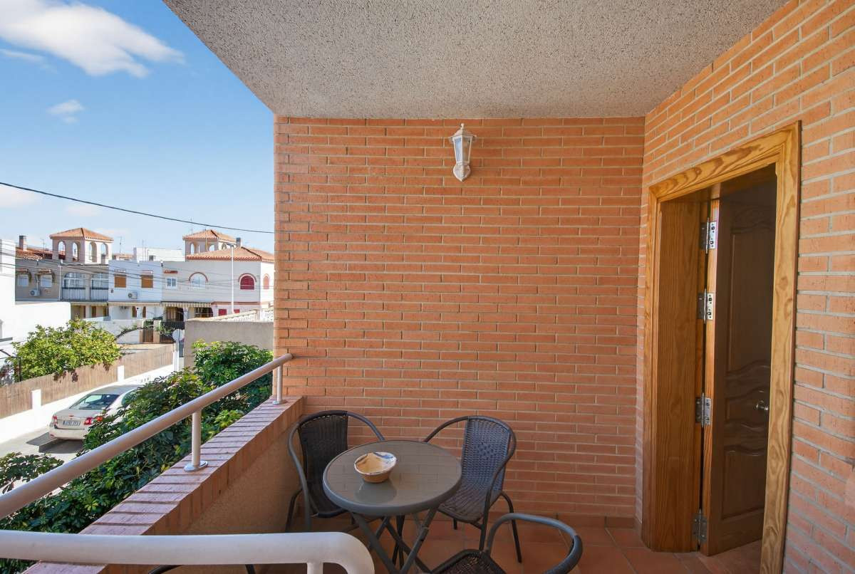 For sale - 5 Bedroom 2 Bathroom House - Detached Villa in San Pedro del Pinatar - Lo Pagan  - Murcia