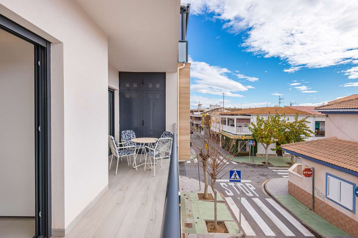 For sale - 2 Bedroom 2 Bathroom Apartment - Middle Floor Apartment in Pilar de la Horadada - Torre de la Horadada  - Alicante