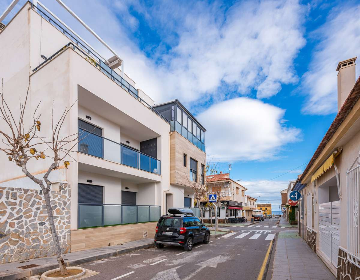 For sale - 2 Bedroom 2 Bathroom Apartment - Middle Floor Apartment in Pilar de la Horadada - Torre de la Horadada  - Alicante