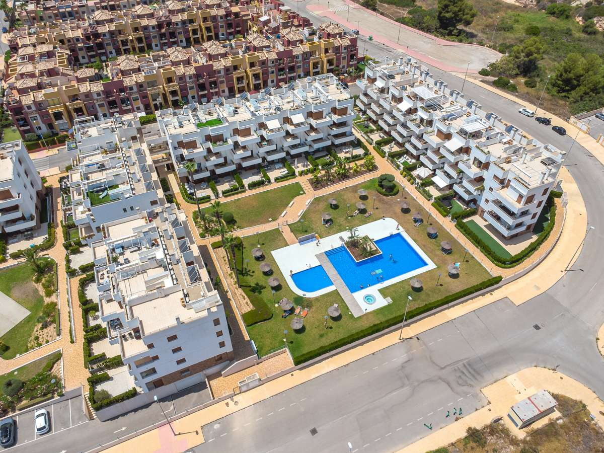 For sale - 2 Bedroom 2 Bathroom Apartment - Penthouse in Orihuela - Lomas de Cabo Roig  - Alicante