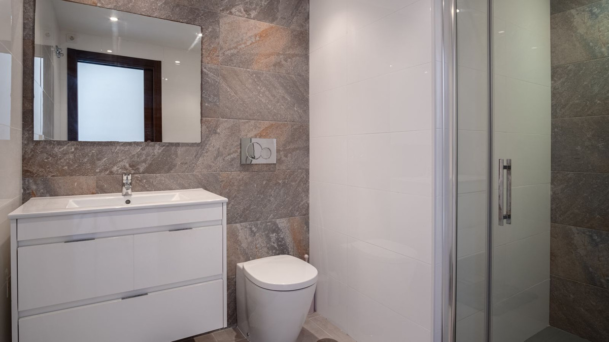 For sale - 3 Bedroom 2 Bathroom Apartment - Penthouse in Torrevieja - Aguas Nuevas  - Alicante