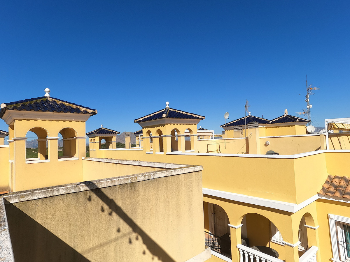 For sale - 2 Bedroom 1 Bathroom Top Floor Apartment in Algorfa - Algorfa Centro  - Alicante
