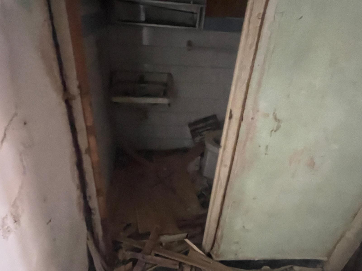 For sale - 4 Bedroom 2 Bathroom House - Semi-Detached House in Dolores - Dolores Centro  - Alicante