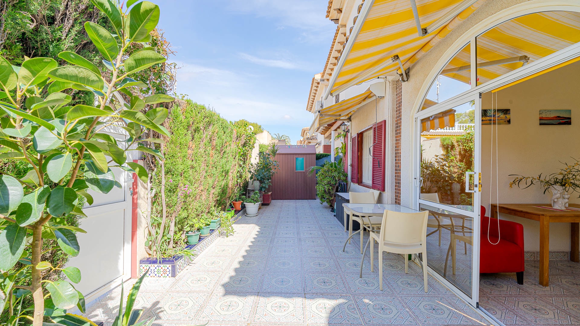 Sold - 2 Bedroom 1 Bathroom Apartament in Punta Prima - Punta Prima  - Alicante