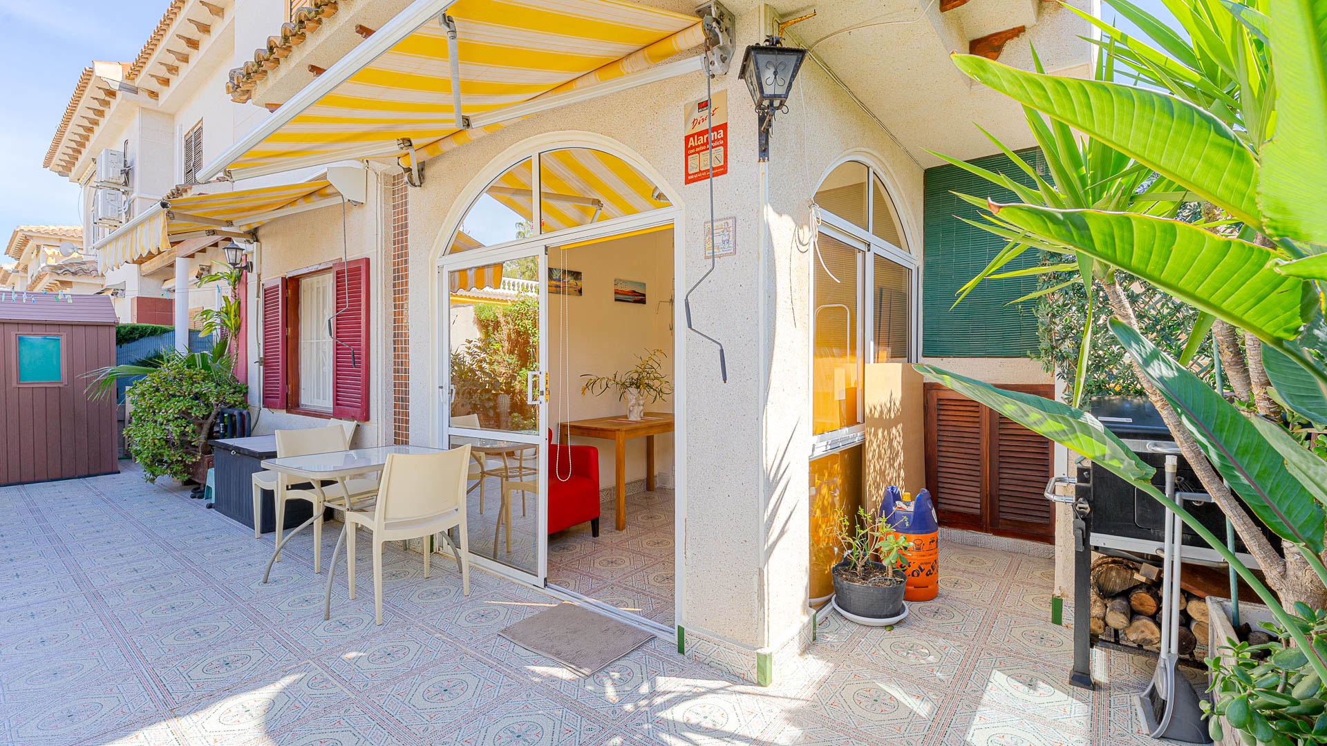 Sold - 2 Bedroom 1 Bathroom Apartament in Punta Prima - Punta Prima  - Alicante