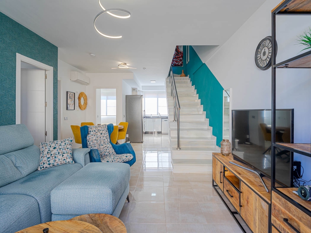 3 Bedroom 2 Bathroom Apartamento in Lomas de Cabo Roig
