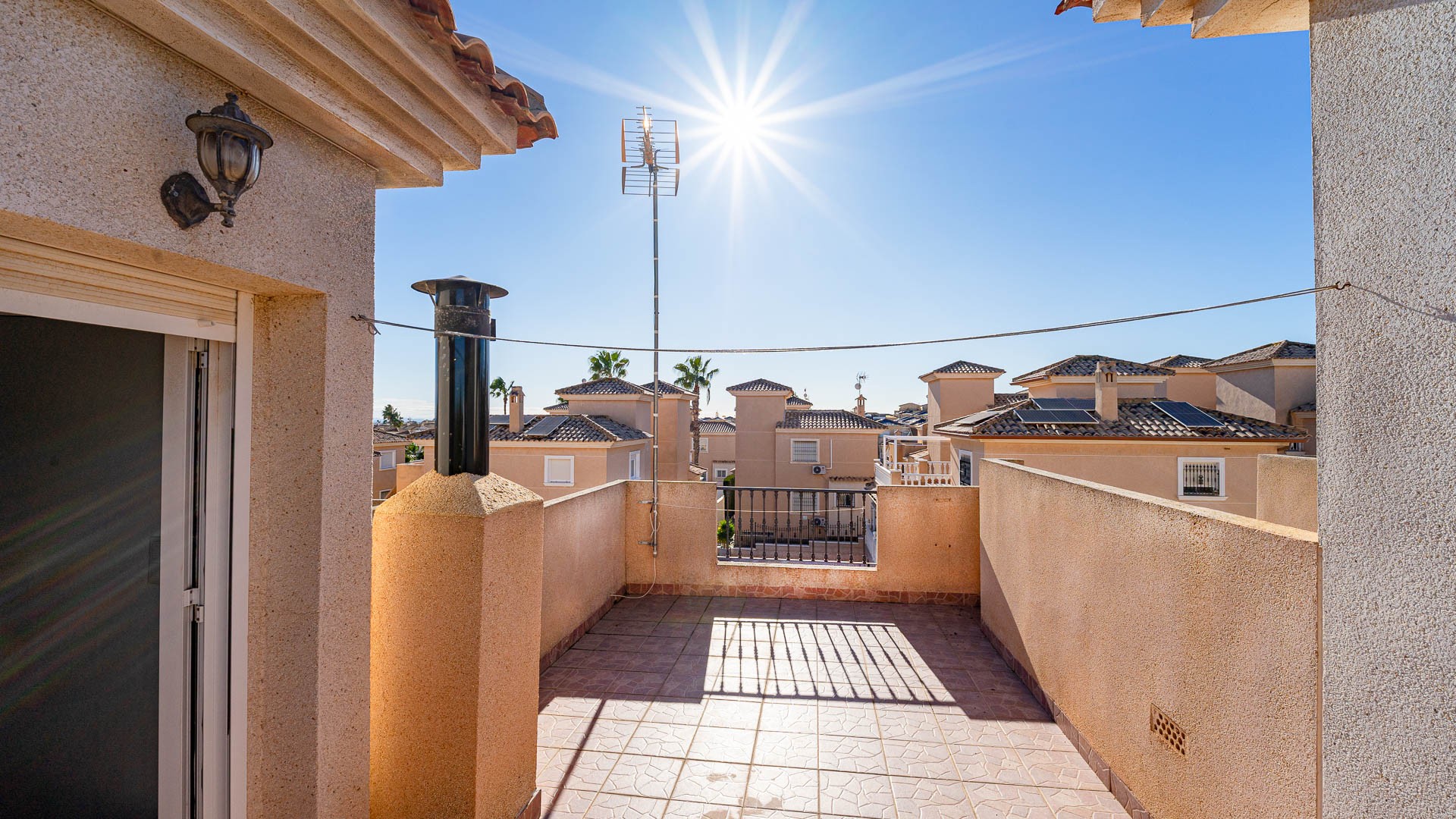 For sale - 2 Bedroom 1 Bathroom Townhouse in Punta Prima - Punta Prima  - Alicante