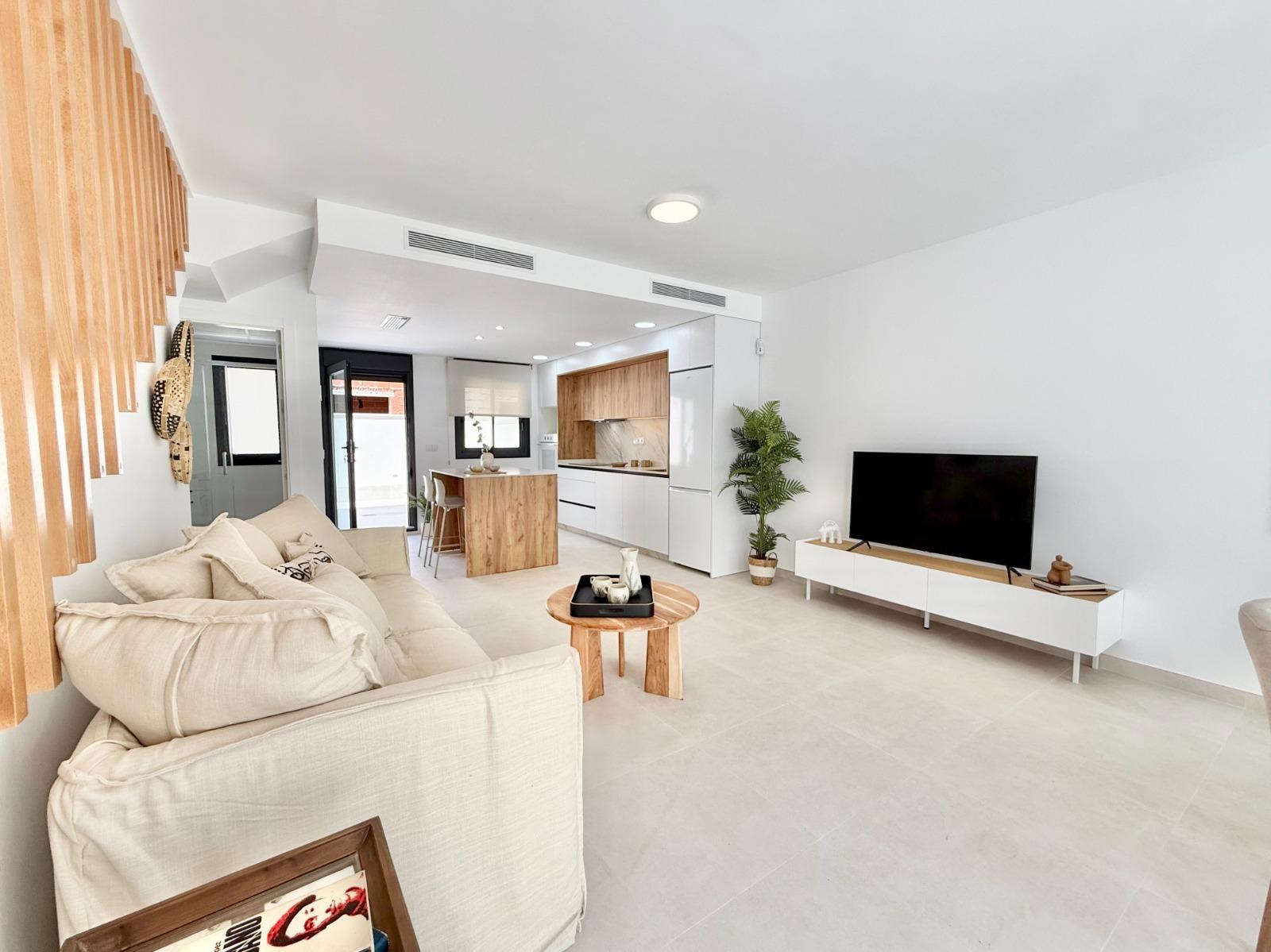 For sale - 2 Bedroom 2 Bathroom Town House in Cox - San Fernando  - Alicante