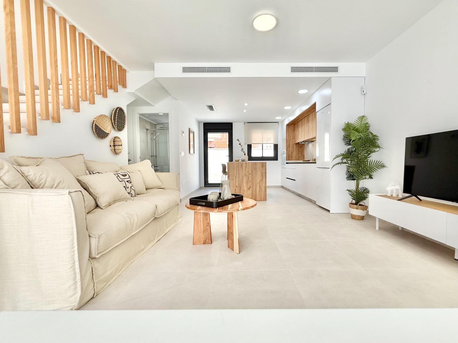 For sale - 2 Bedroom 2 Bathroom Town House in Cox - San Fernando  - Alicante