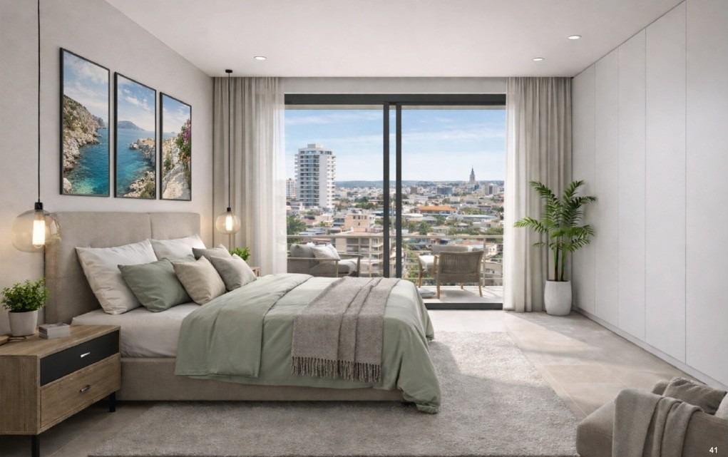 For sale - 3 Bedroom 2 Bathroom Penthouse in Torrevieja - Centro  - Alicante