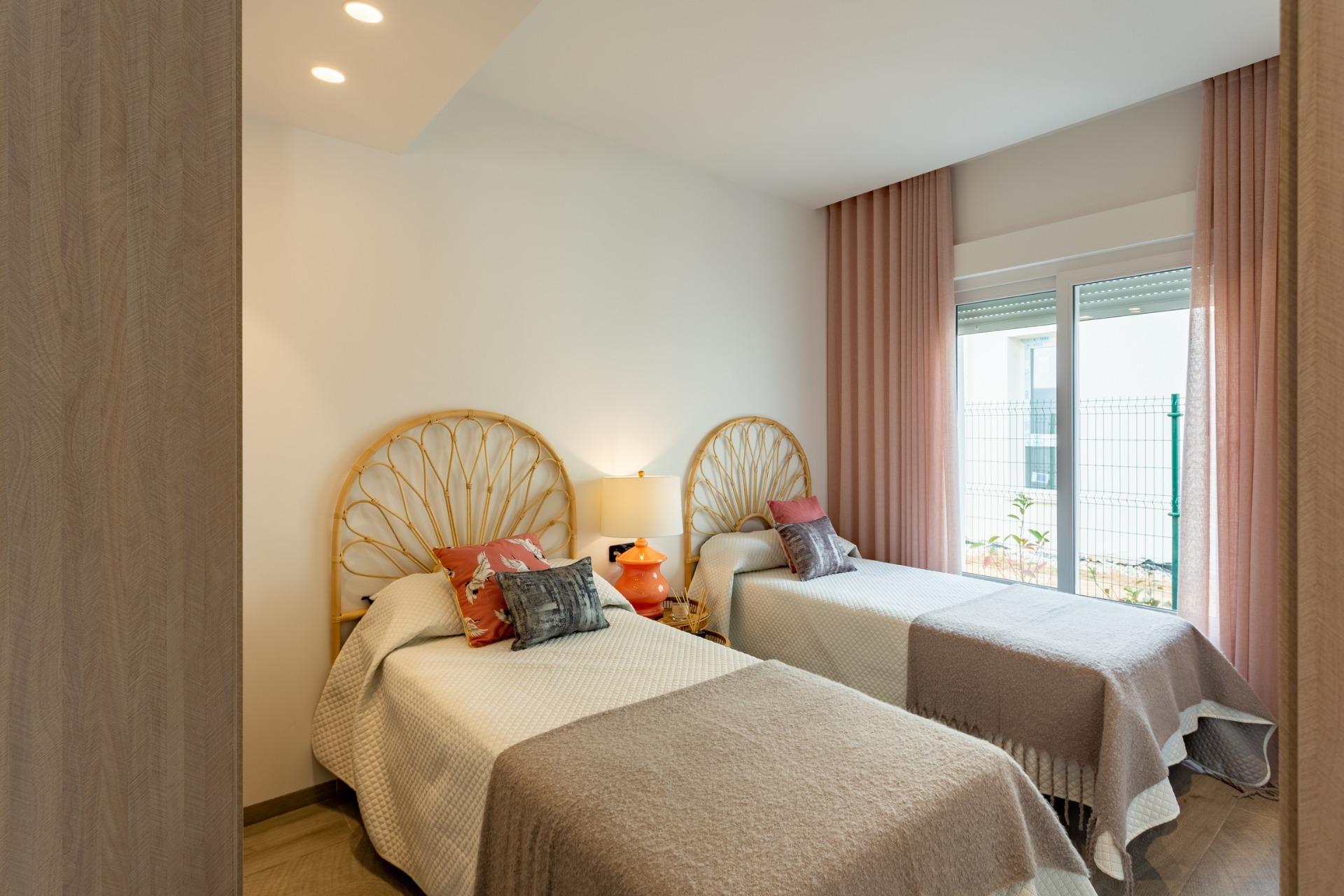 For sale - 3 Bedroom 2 Bathroom Villa in Algorfa - La Finca Golf  - Alicante