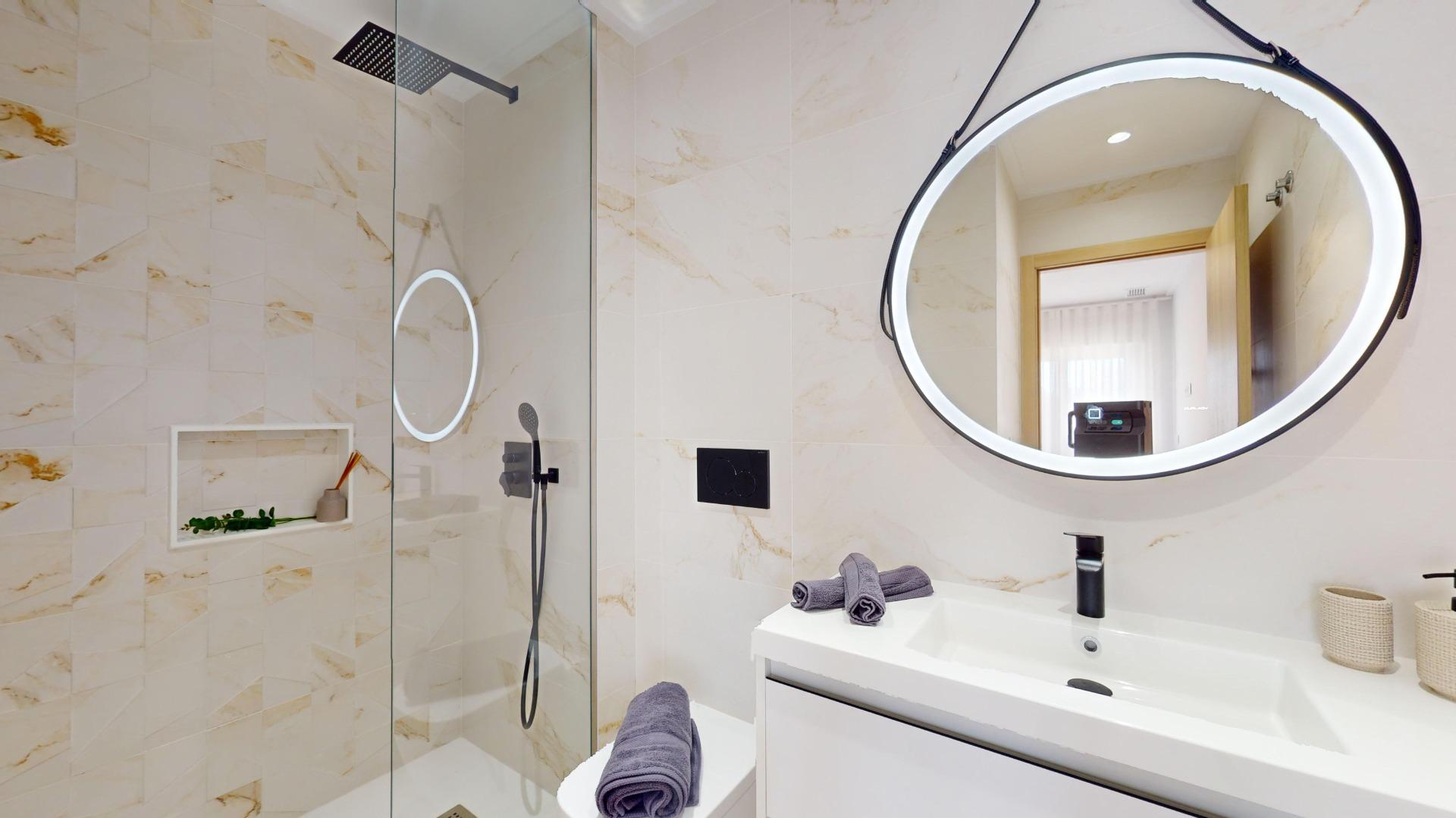 For sale - 3 Bedroom 2 Bathroom Apartment in Pilar de La Horadada - Lo Monte  - Alicante