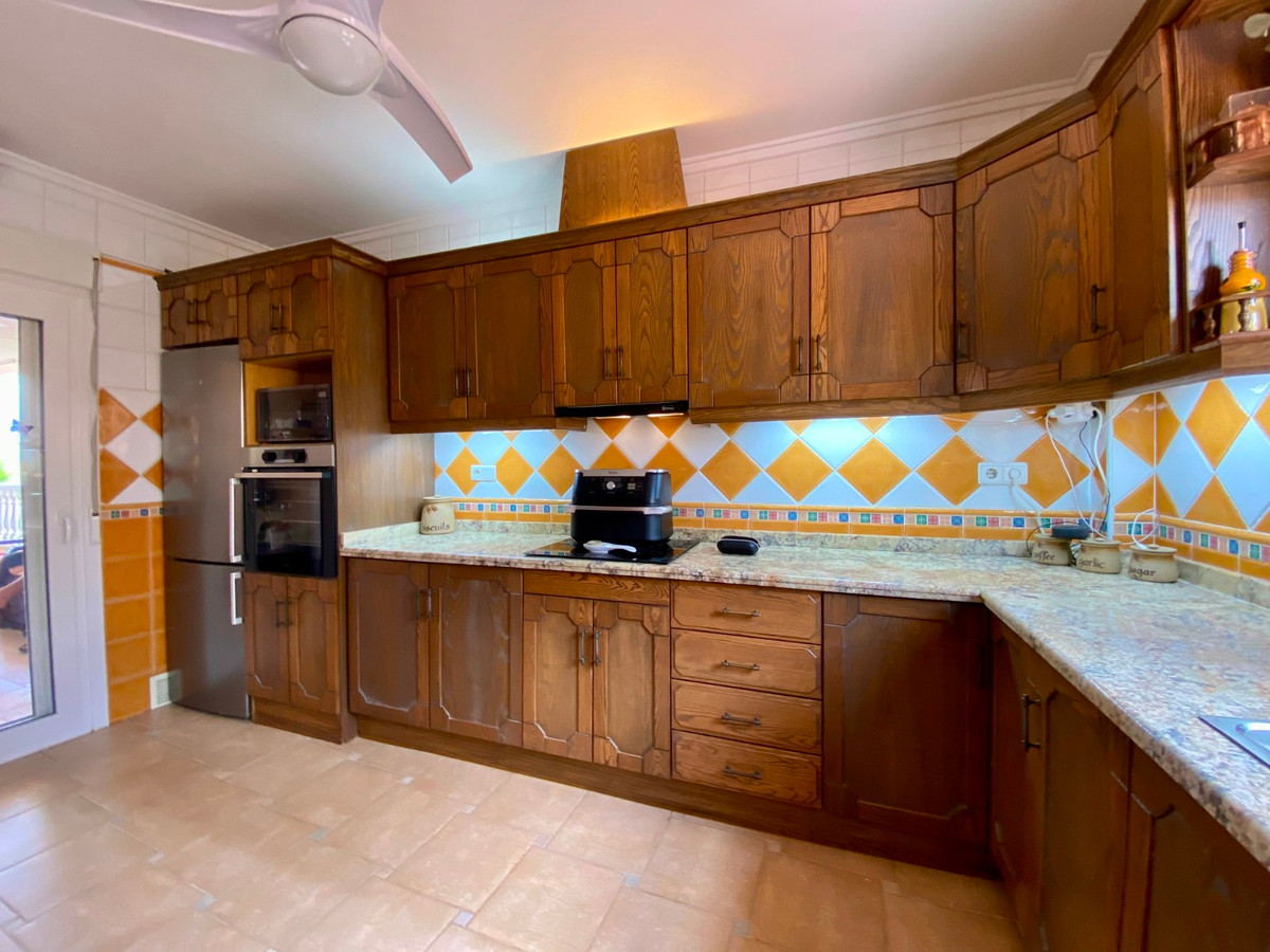For sale - 3 Bedroom 2 Bathroom House - Detached Villa in Algorfa - Algorfa Centro  - Alicante