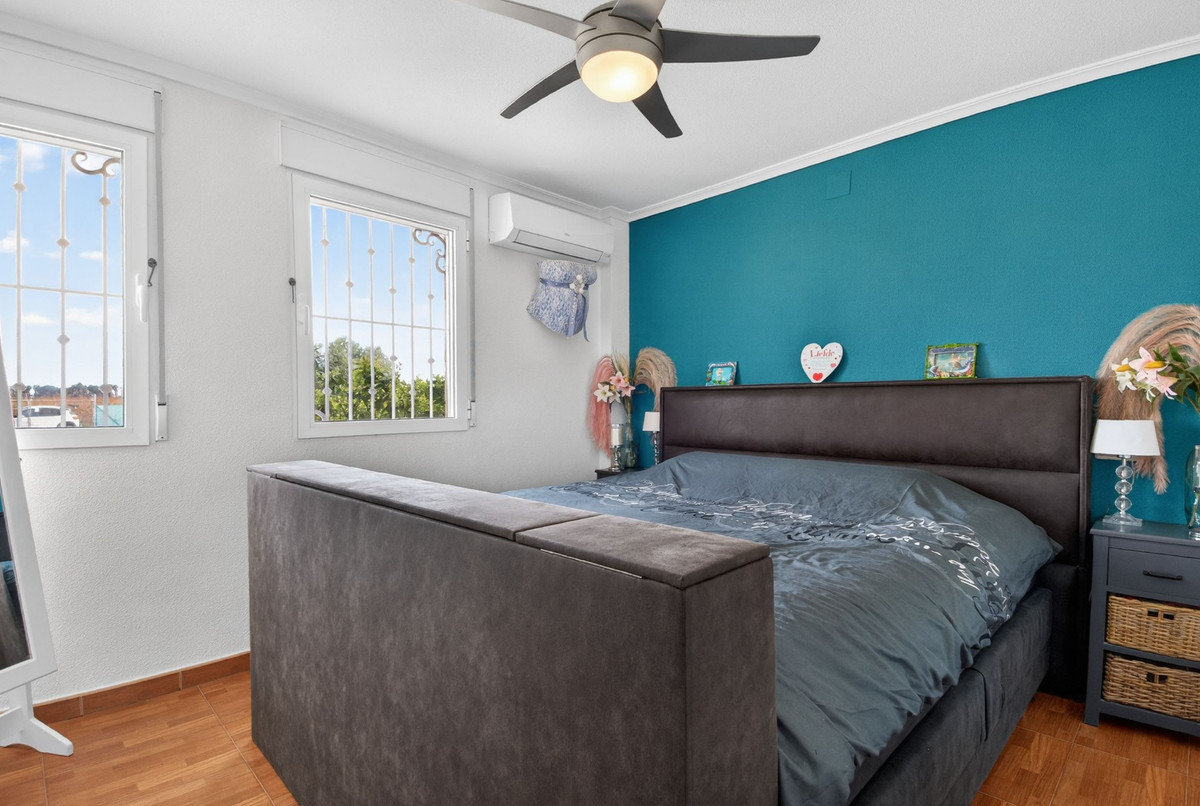 For sale - 5 Bedroom 3 Bathroom House - Finca - Cortijo in Crevillente - Crevillent - Crevillente - Crevillent Centro  - Alicante