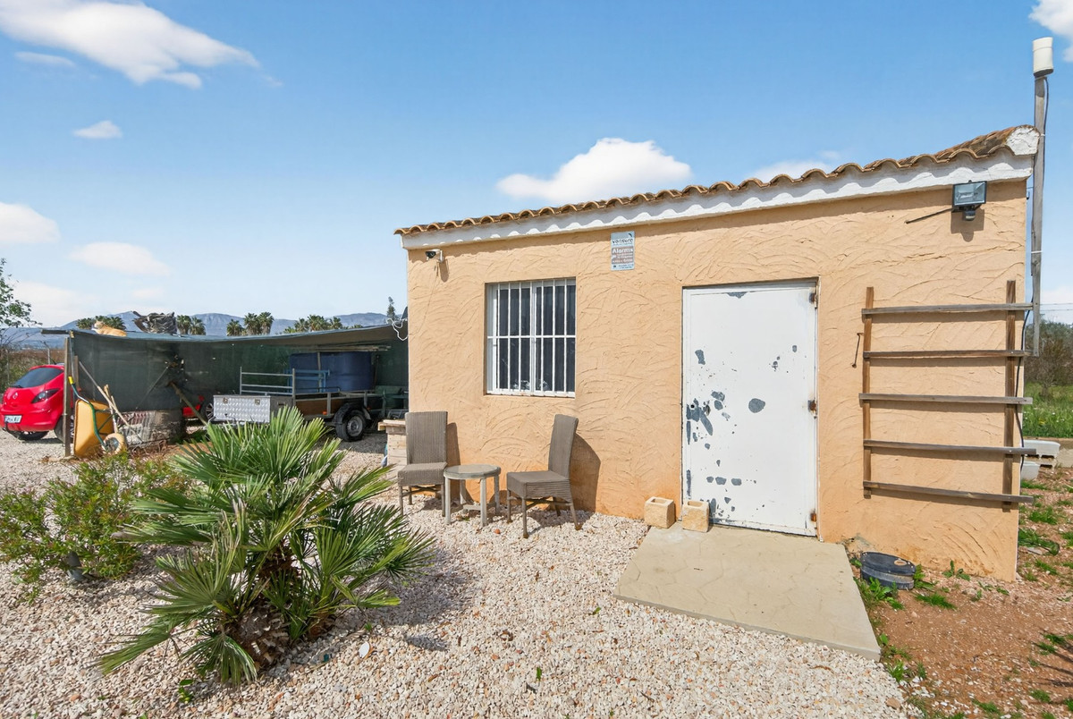 For sale - 5 Bedroom 3 Bathroom House - Finca - Cortijo in Crevillente - Crevillent - Crevillente - Crevillent Centro  - Alicante