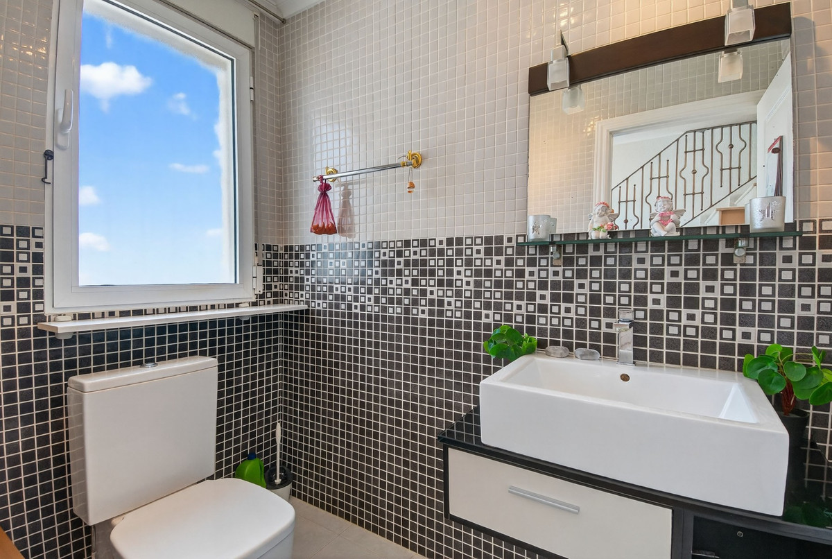 For sale - 5 Bedroom 3 Bathroom House - Finca - Cortijo in Crevillente - Crevillent - Crevillente - Crevillent Centro  - Alicante