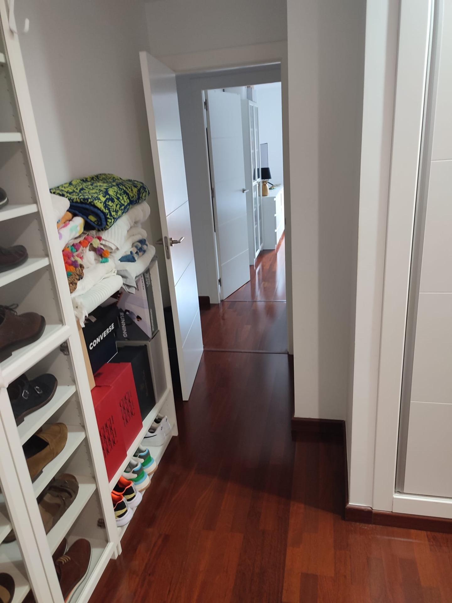 For sale - 4 Bedroom 2 Bathroom Apartment in Orihuela - Zona Centro  - Alicante