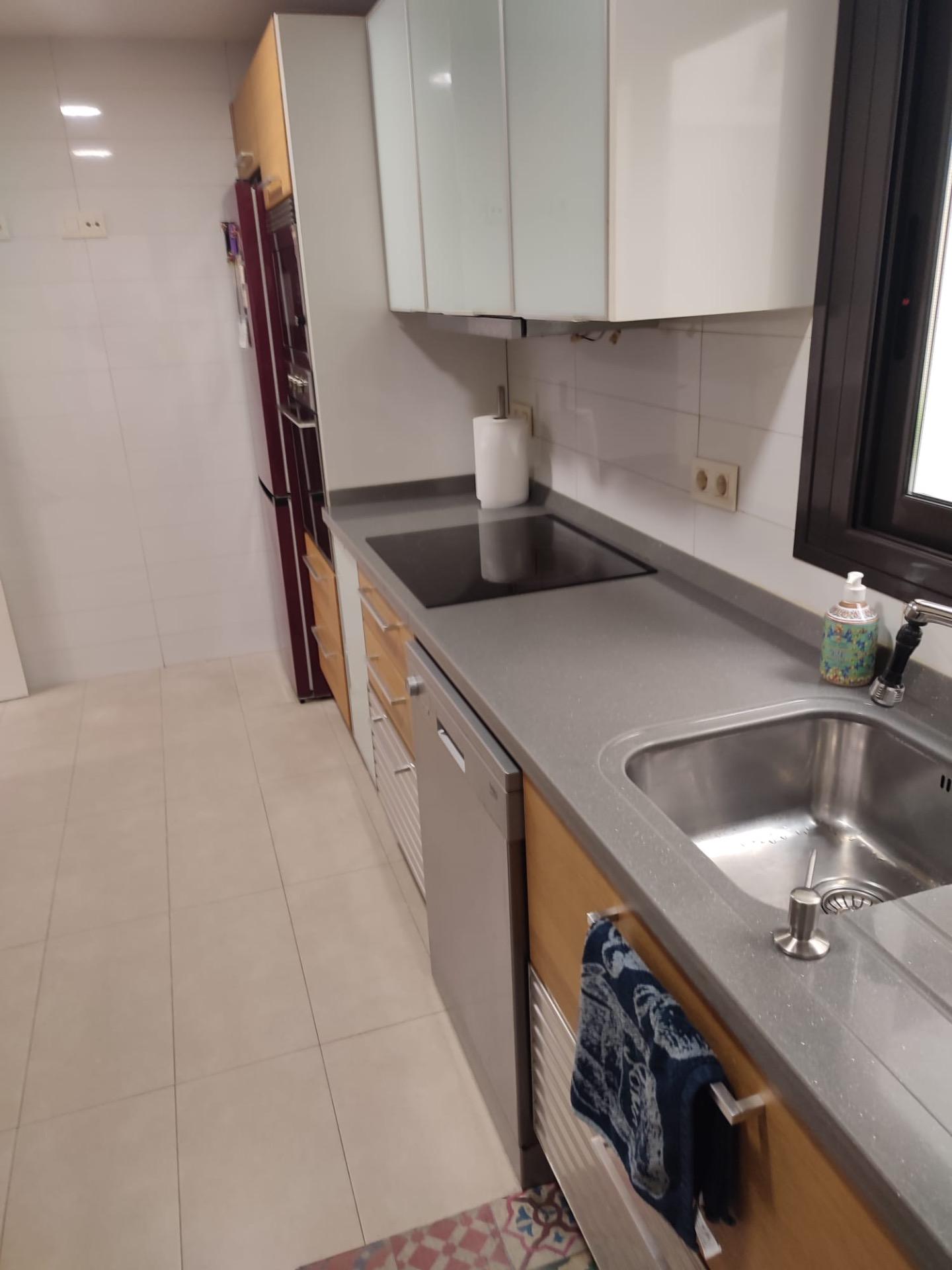 For sale - 4 Bedroom 2 Bathroom Apartment in Orihuela - Zona Centro  - Alicante