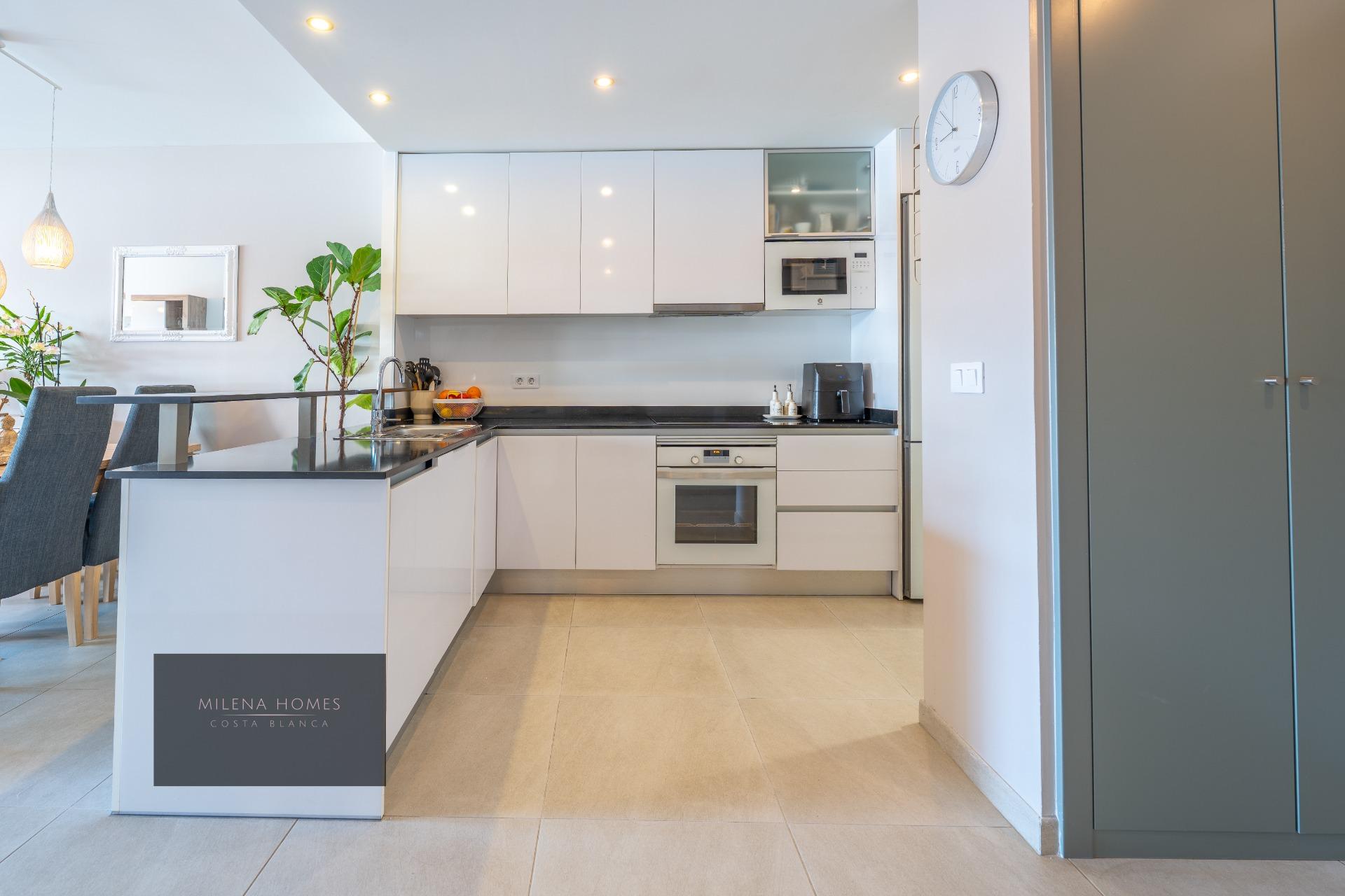 For sale - 3 Bedroom 2 Bathroom Apartment in Orihuela Costa - Playa Flamenca  - Alicante