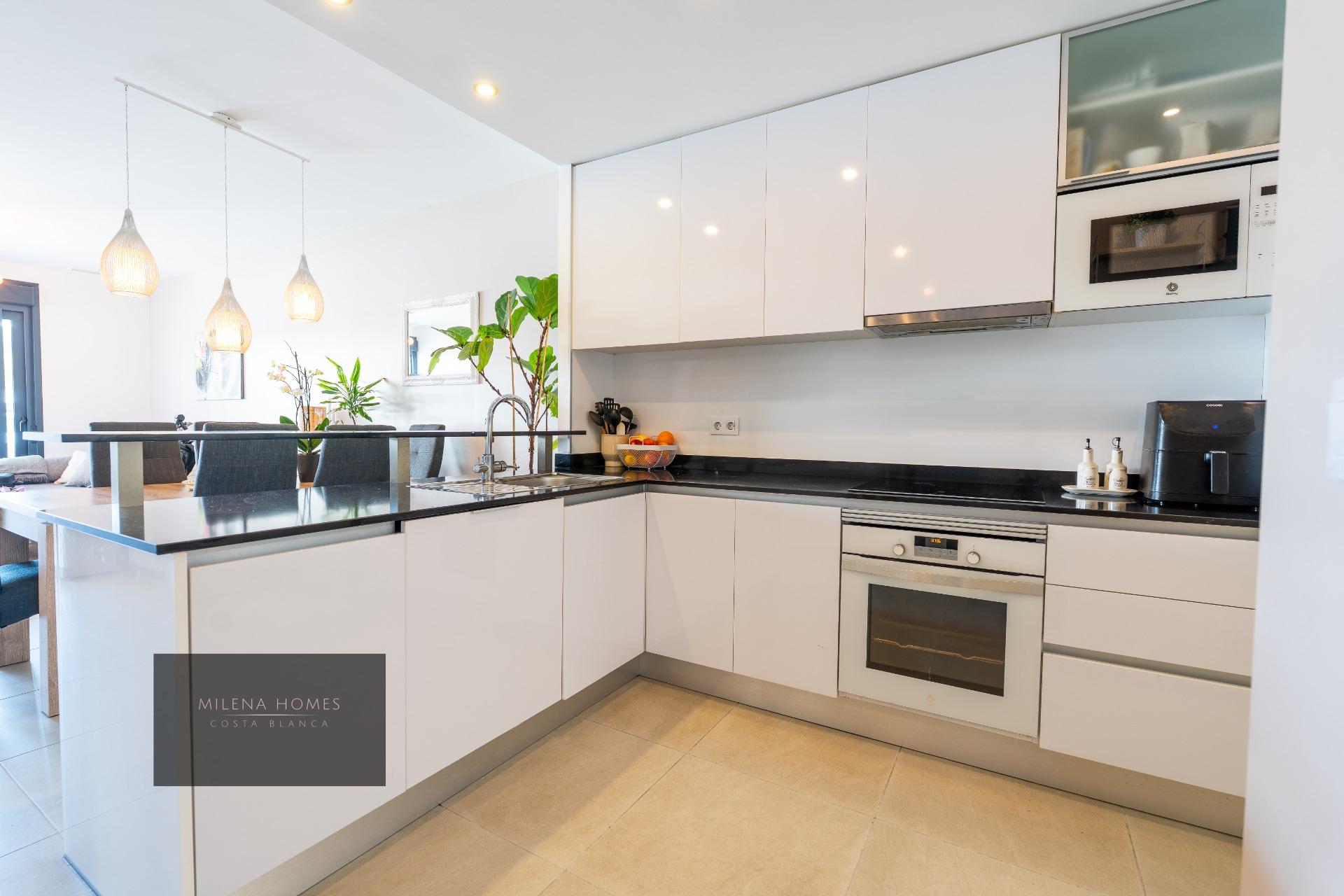 For sale - 3 Bedroom 2 Bathroom Apartment in Orihuela Costa - Playa Flamenca  - Alicante