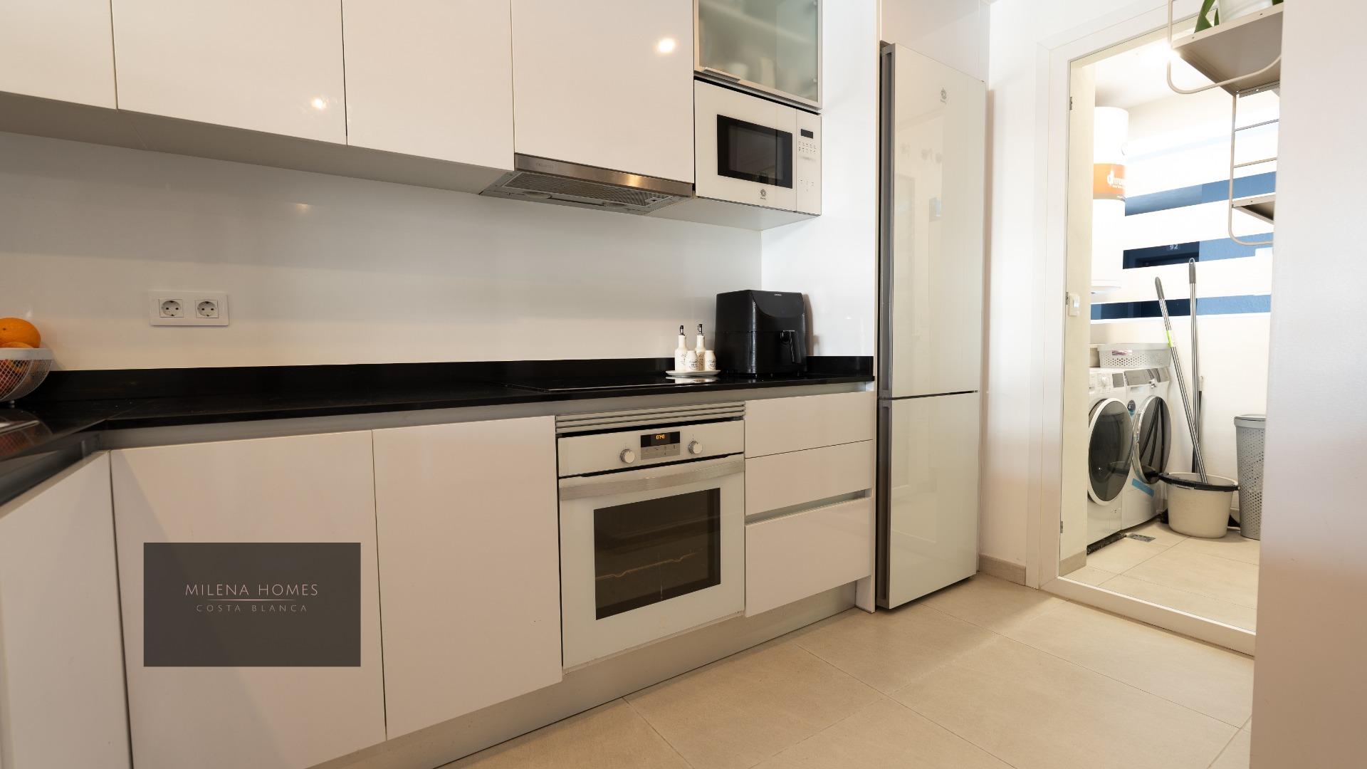 For sale - 3 Bedroom 2 Bathroom Apartment in Orihuela Costa - Playa Flamenca  - Alicante