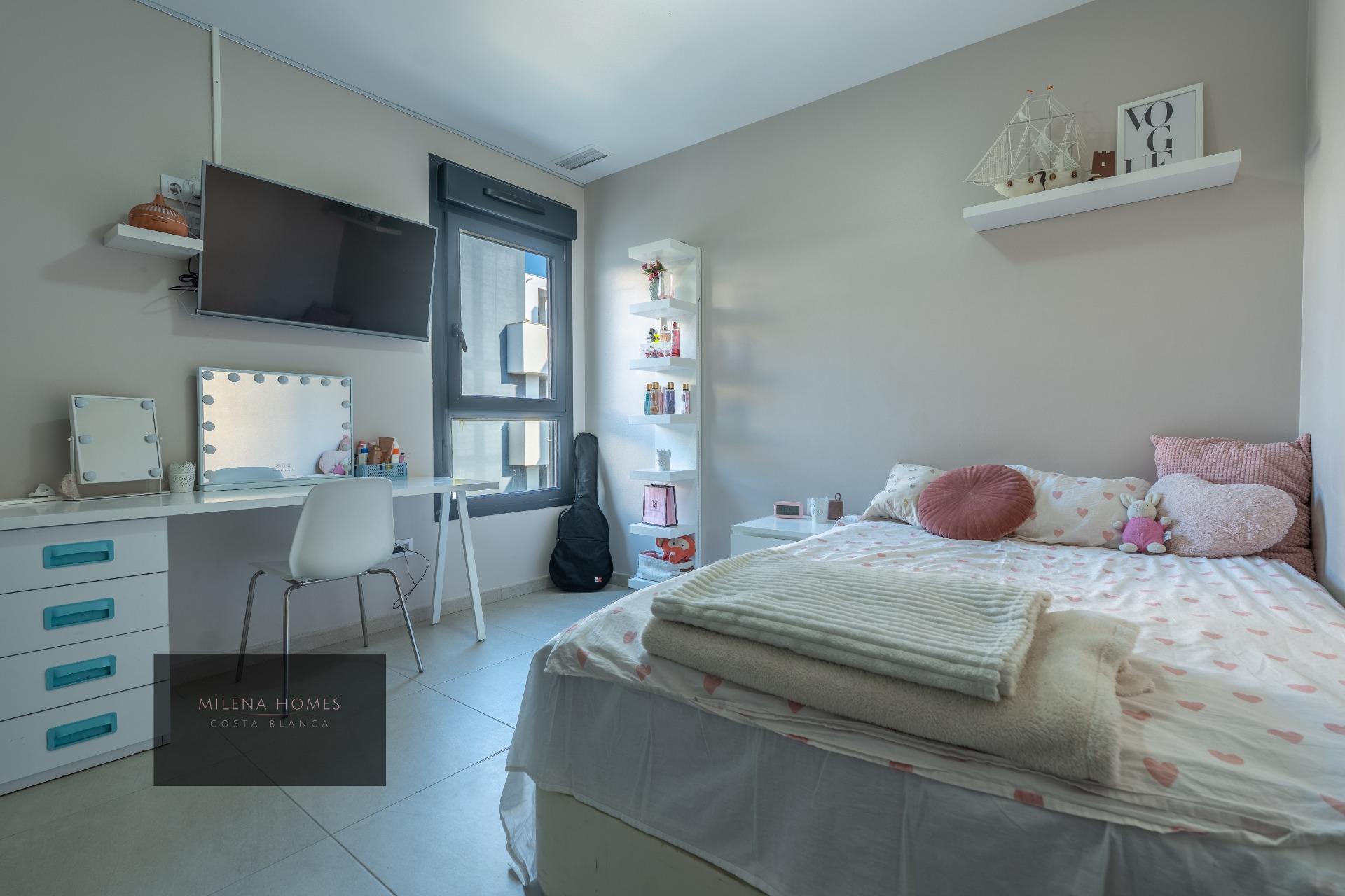 For sale - 3 Bedroom 2 Bathroom Apartment in Orihuela Costa - Playa Flamenca  - Alicante