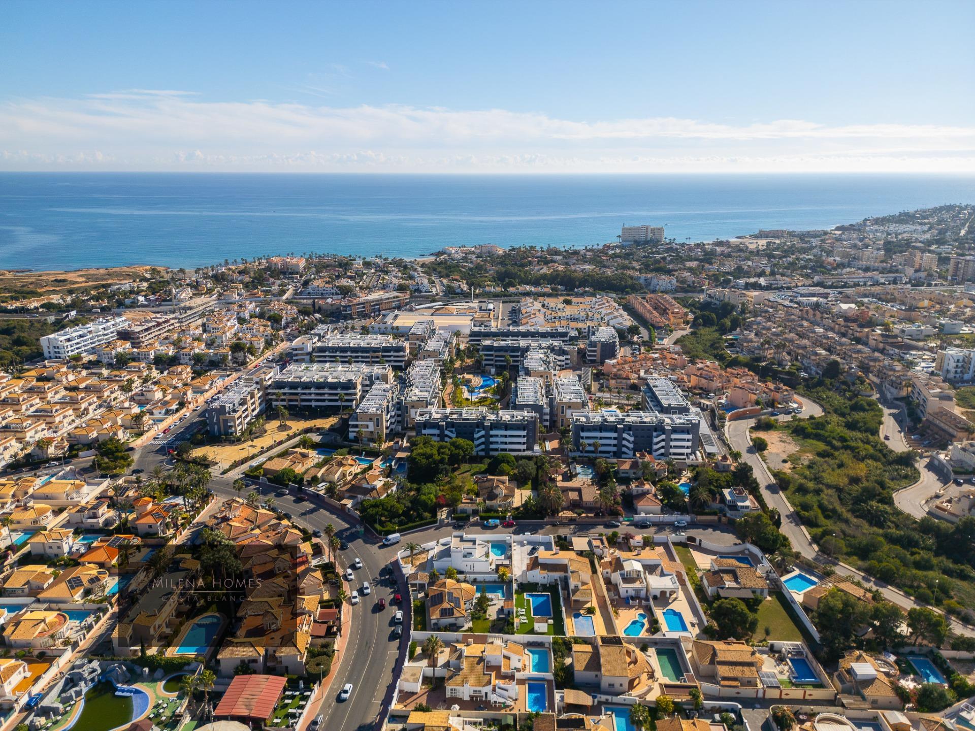 For sale - 3 Bedroom 2 Bathroom Apartment in Orihuela Costa - Playa Flamenca  - Alicante