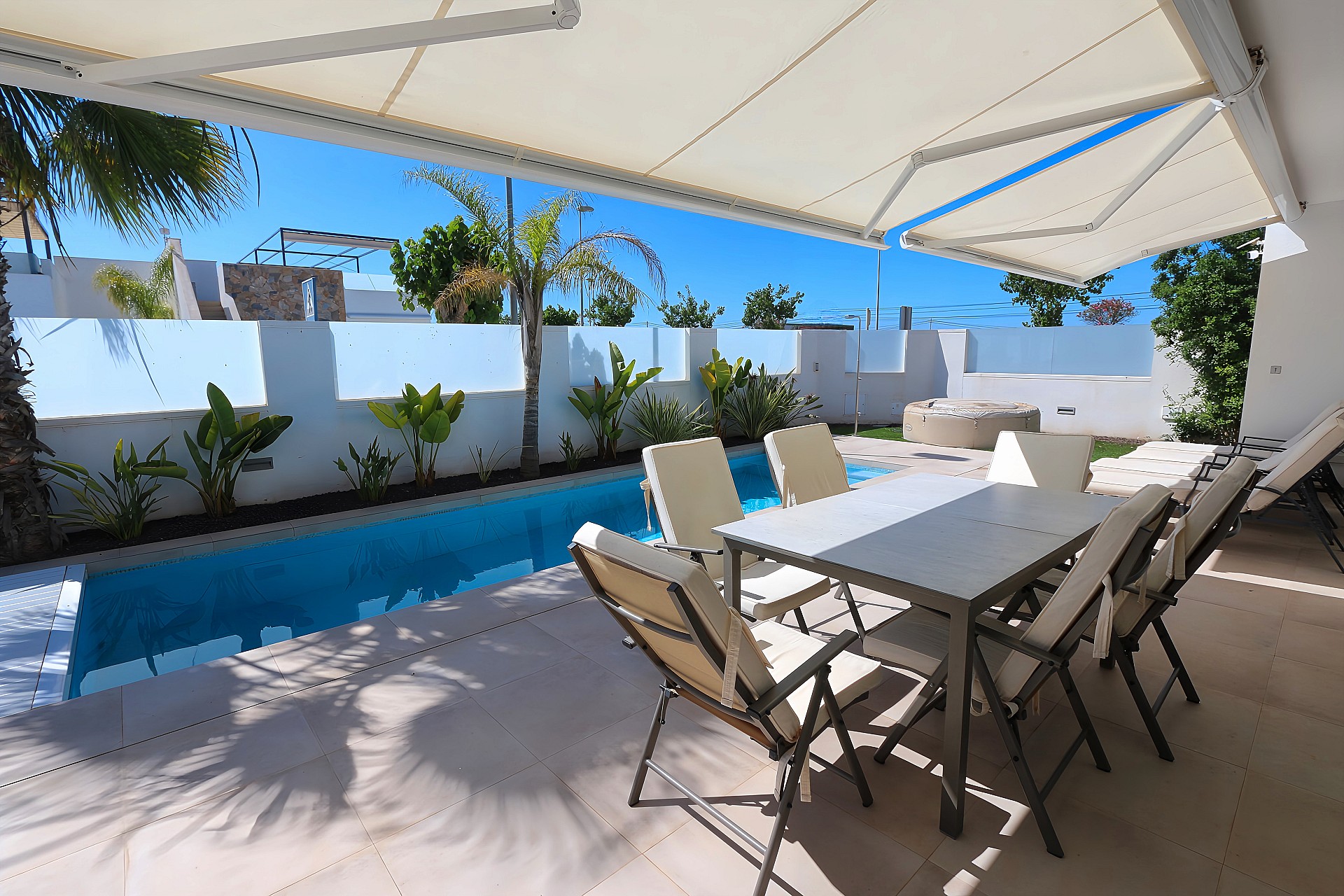 For sale - 3 Bedroom 3 Bathroom Villa in Pilar de La Horadada - Costa Blanca  - Alicante
