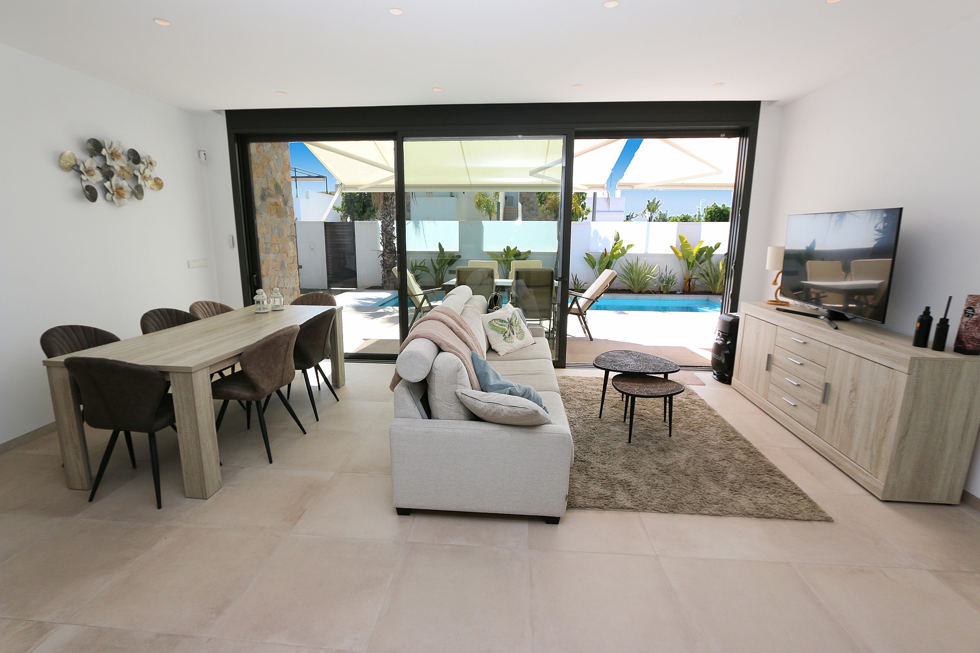 For sale - 3 Bedroom 3 Bathroom Villa in Pilar de La Horadada - Costa Blanca  - Alicante