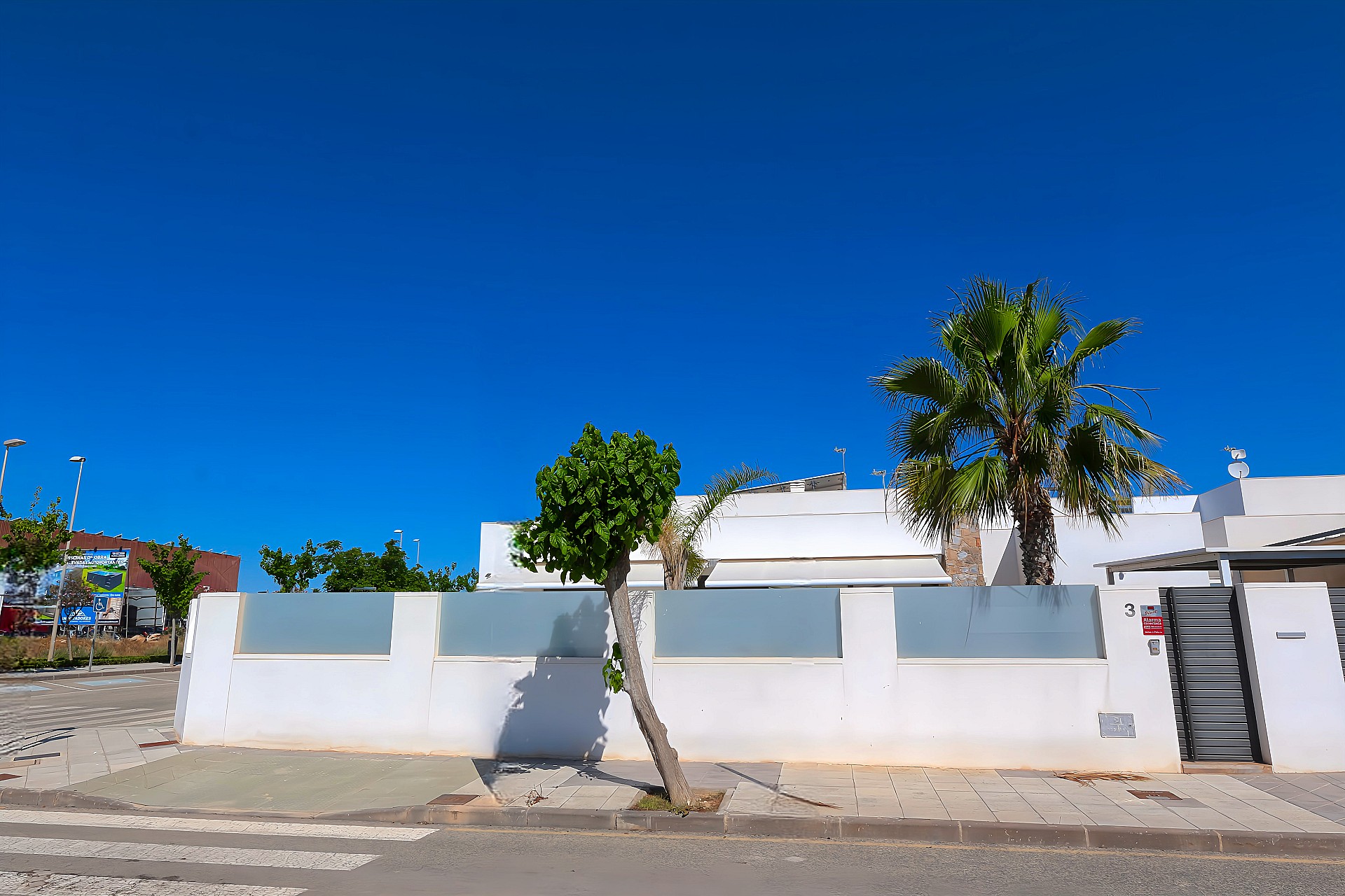 For sale - 3 Bedroom 3 Bathroom Villa in Pilar de La Horadada - Costa Blanca  - Alicante