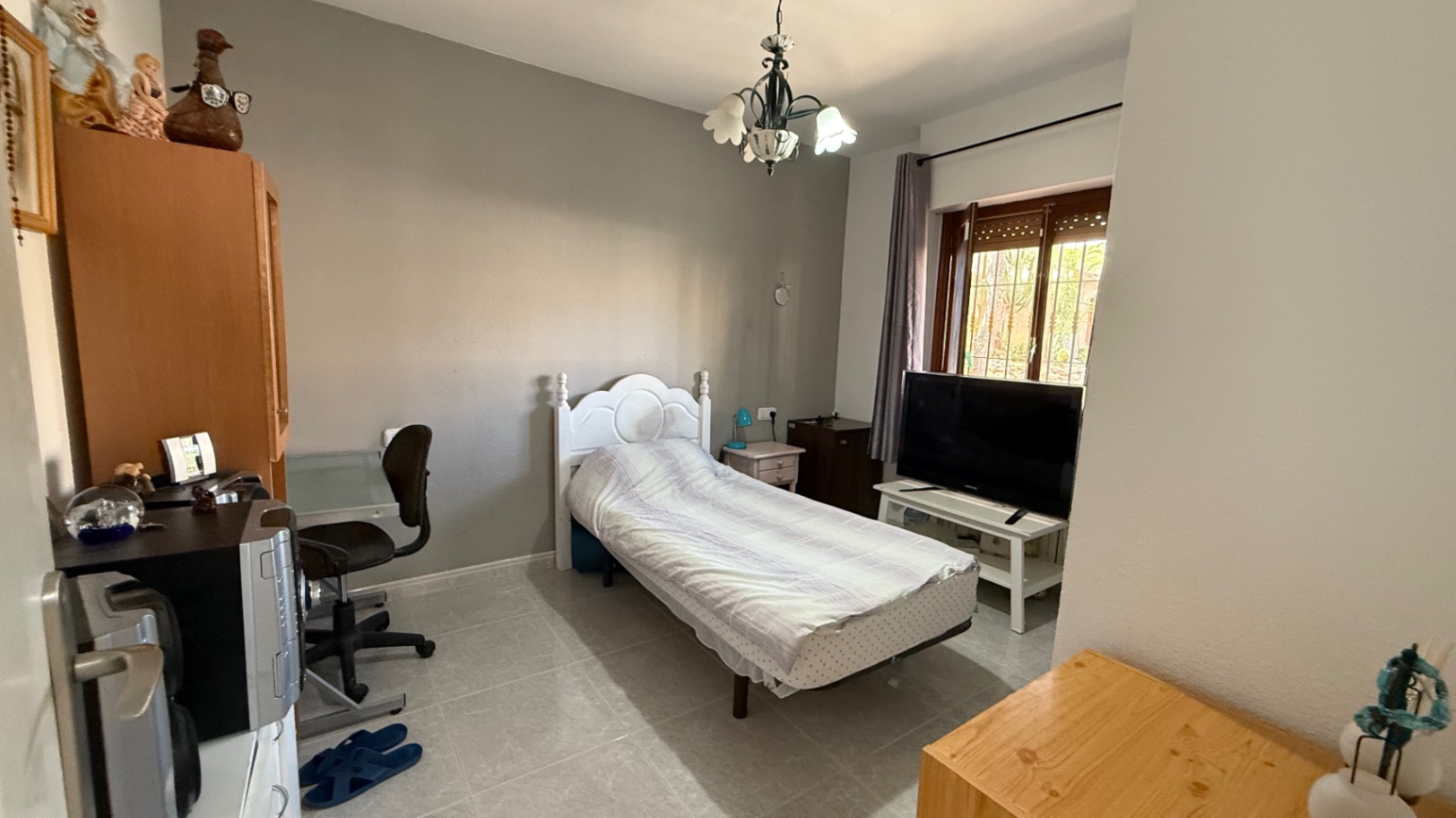 For sale - 6 Bedroom 3 Bathroom Villa in Orihuela - Inland  - Alicante