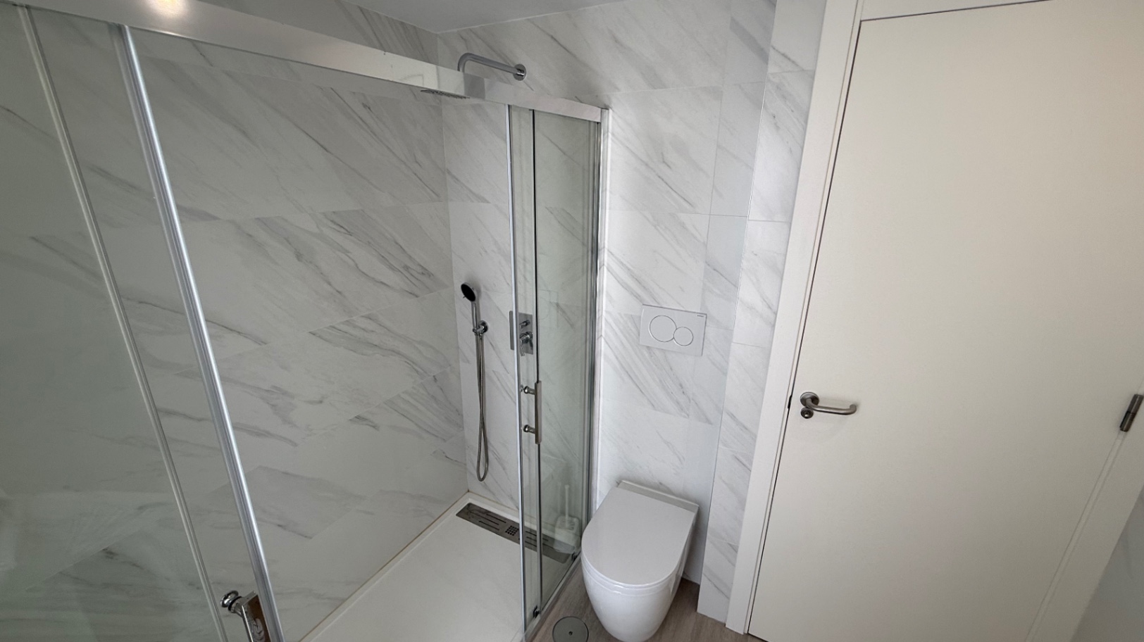 For sale - 5 Bedroom 3 Bathroom Town House in Orihuela - Inland  - Alicante