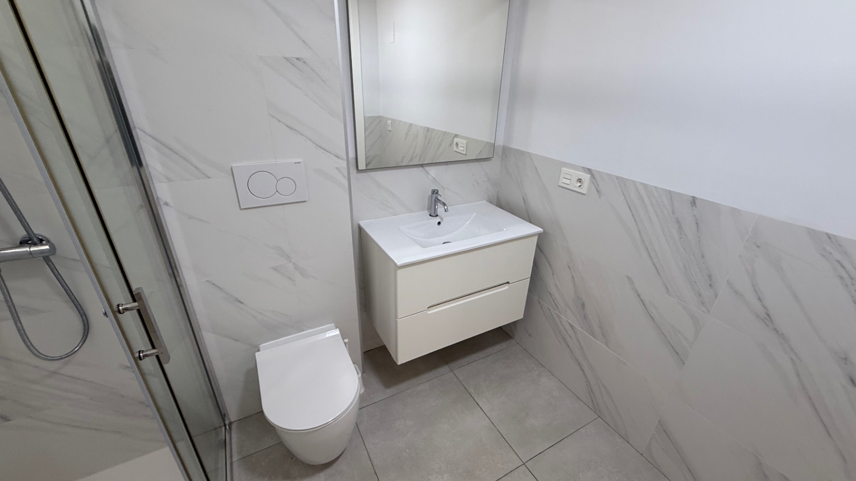 For sale - 5 Bedroom 3 Bathroom Town House in Orihuela - Inland  - Alicante